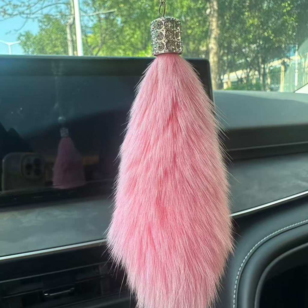 Cute Custom Car Mirror Charm – White Pearl & Pink Heart Rhinestone Rearview Mirror Hanging Ornament with Soft Pink Faux Fur | Aesthetic Car Accessories