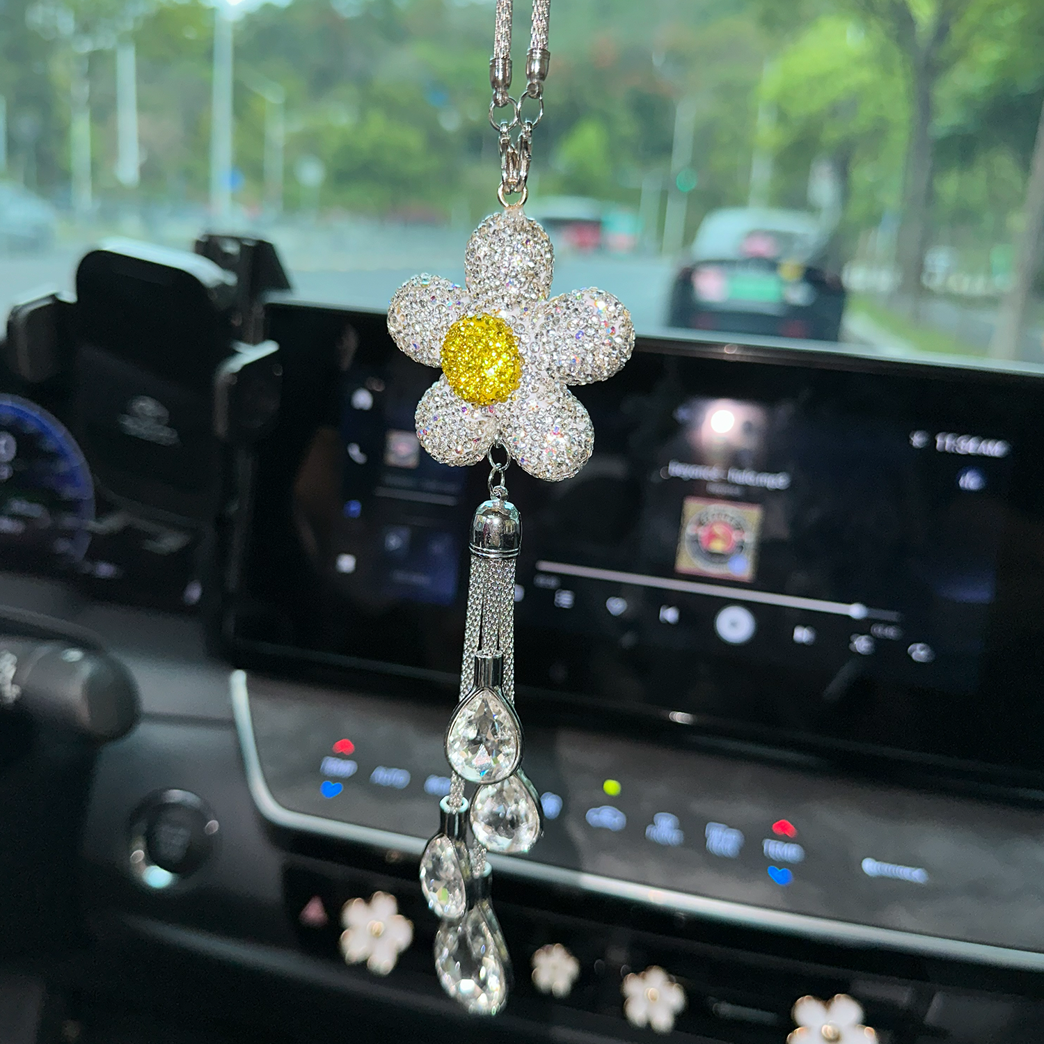 Sparkly Sunflower Rhinestone Car Mirror Charm with Crystal Teardrops – Bling Rearview Mirror Hanging Decor for Women | Cute Aesthetic Car Accessory Gift Moodsweave