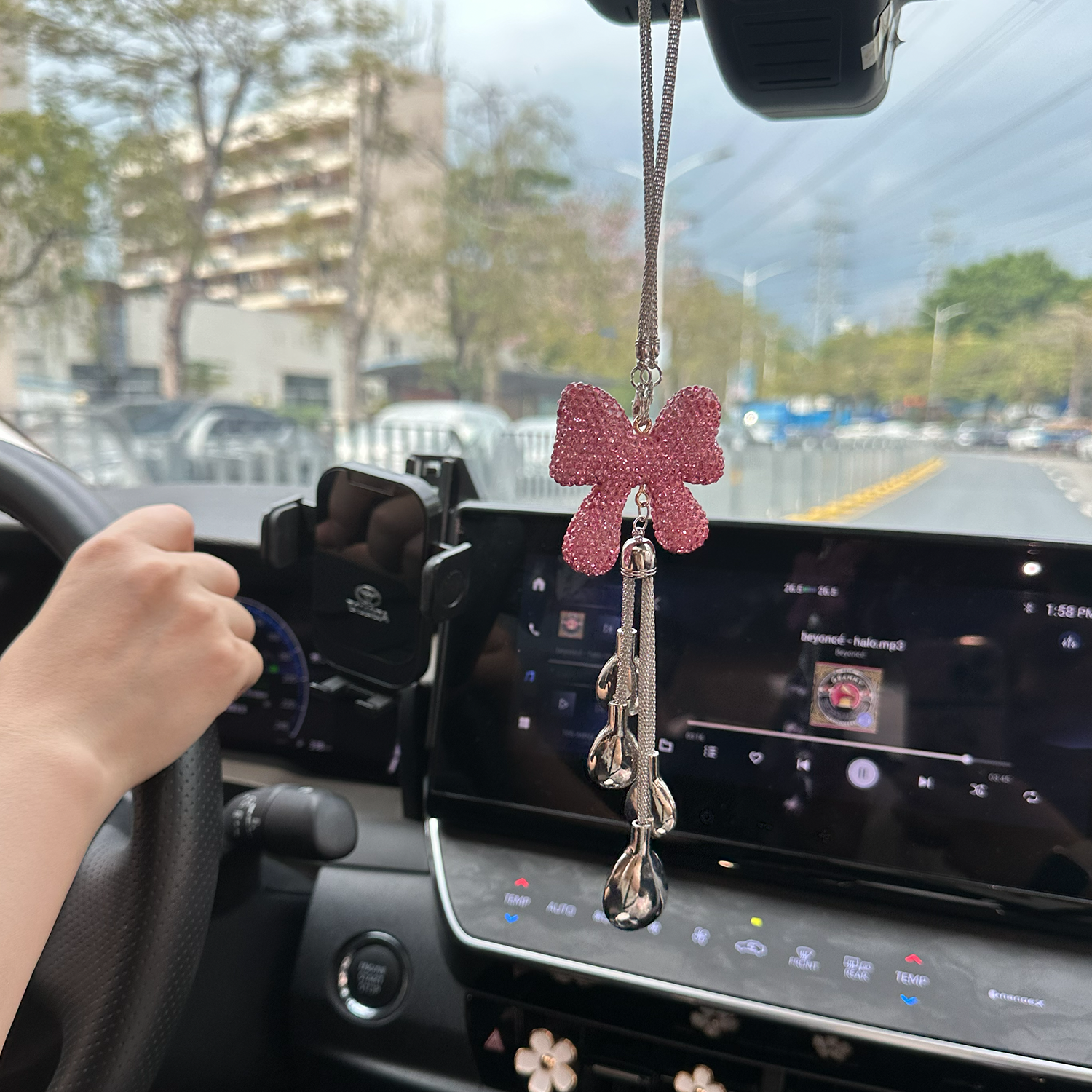 Bling Pink Rhinestone Bow Car Mirror Charm with Crystal Glass Teardrops – Luxury Rearview Mirror Hanging Accessory for Women Moodsweave