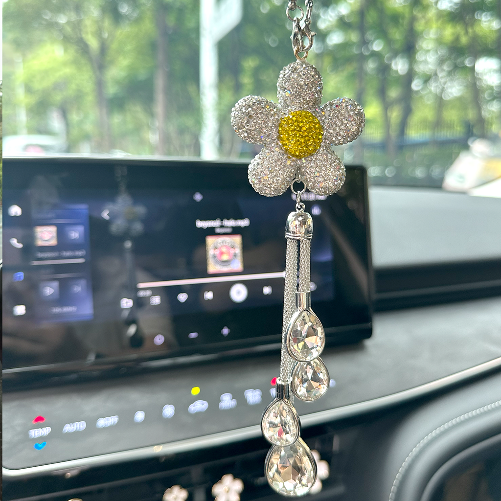 Sparkly Sunflower Rhinestone Car Mirror Charm with Crystal Teardrops – Bling Rearview Mirror Hanging Decor for Women | Cute Aesthetic Car Accessory Gift Moodsweave