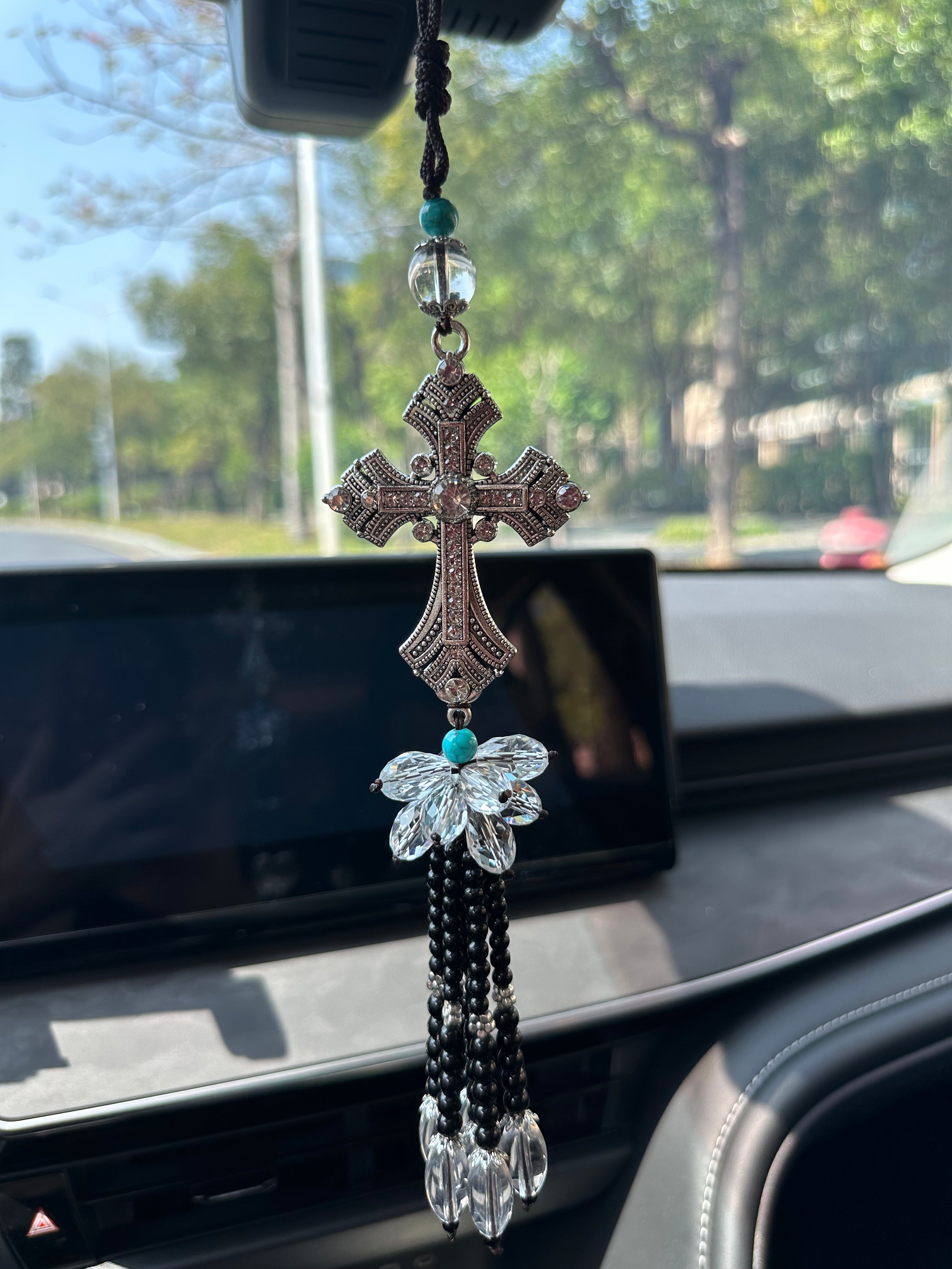 Custom Rhinestone Cross Rearview Mirror Charm – Christian Cross Car Hanging Ornament | Faith-Inspired Car Accessories